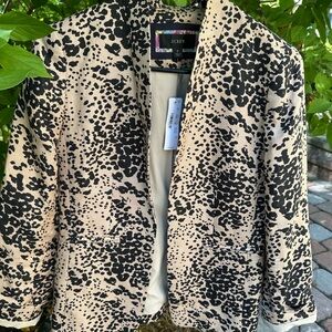 Brand New Brand New Jcrew Women Size 2 Beige with Black Print Blazer